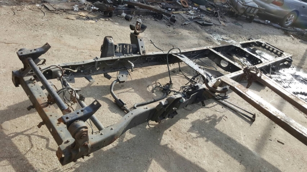 ราคานี้สองวันเท่านั้น คัชชีเปล่ารถบรรทุก 6ล้อ isuzu npr ไม่เคยใช้งานในไทยไม่มีผุสวยตลอดเส้นครับ