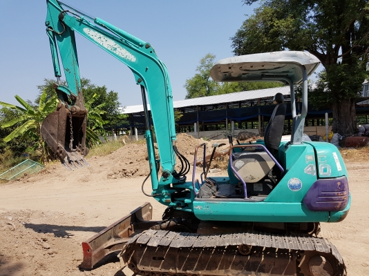 ขายบุ้งกี๋