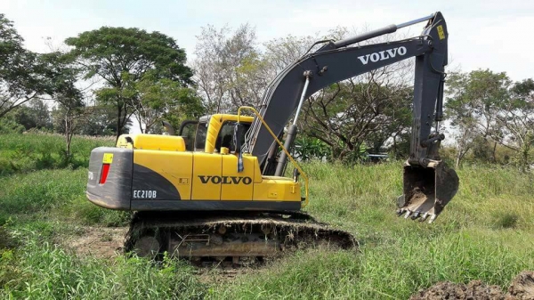ขายรถแบคโค VOLVO EC210-B ใช้งาน3พันชั่วโอง เอกสารเล่มทะเบียน ราคา1,600,000 สนใจโทร 090-8588220คุณนะ 093-3258446คุณบิว หรือเข้าดูสินค้าอื่นๆได้ที่ www.narong2truck.com หรือ www.truck.in.th/498 หรือเพจFacebook ณรงค์ ซื้อขายรถมือสอง (เว็บไซต์ส่วนตัว) หรือFac ขายรถแบคโค VOLVO EC210-B ใช้งาน3พันชั่วโอง เอกสารเล่มทะเบียน ราคา1,600,000 สนใจโทร 090-8588220คุณนะ 093-3258446คุณบิว หรือเข้าดูสินค้าอื่นๆได้ที่ www.narong2truck.com หรือ www.truck.in.th/498 หรือเพจFacebook ณรงค์ ซื้อขายรถมือสอง (เว็บไซต์ส่วนตัว) หรือFac