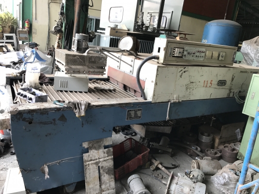 ขายเครื่องขัดไม้ขัดข้าง4ตัวเครื่องอัดลูกฟู่ไม้3หัวตู้อบไม้อีกตัว3รายการถูกๆครับ