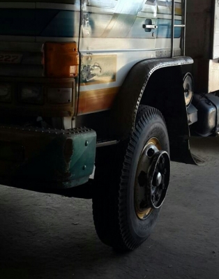 สิบล้อ ฮีโน่ ซูโม่ FM 227LD 220 hp 2เพา ดั้มกะบะค็อกเกษตร มีระบบลากลูก รถห้าง.สภาพดีสวยบาง เดิม พร้อ