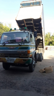 สิบล้อ ฮีโน่ ซูโม่ FM 227LD 220 hp 2เพา ดั้มกะบะค็อกเกษตร มีระบบลากลูก รถห้าง.สภาพดีสวยบาง เดิม พร้อ