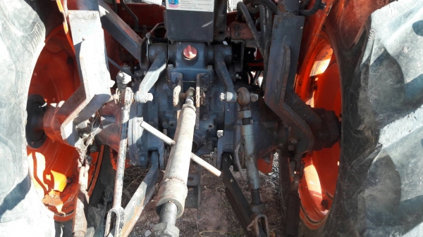 ถไถ 45 แรง ปึ 51 เครื่องแห้งดี พร้อมลุยงาน อุปกร 2 ชิ้น ราคา เบาฯฯ 215000 บาท ดูรถ ที จ. ศรีสะเกษ วันทูคอล 098 6683-479 dtac 094 283-9369 สิทธิ์ คับ ถไถ 45 แรง ปึ 51 เครื่องแห้งดี พร้อมลุยงาน อุปกร 2 ชิ้น ราคา เบาฯฯ 215000 บาท ดูรถ ที จ. ศรีสะเกษ วันทูคอล 098 6683-479 dtac 094 283-9369 สิทธิ์ คับ