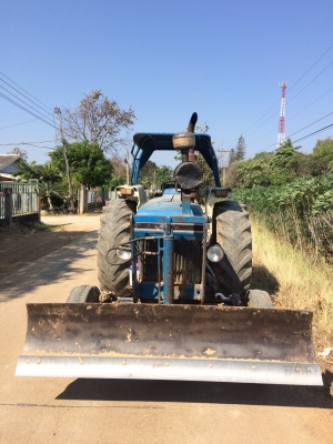 ขายครับ ford 6600 T5 ใบดัน ผานหลัง เครื้อง เกียร์ดี เอกสารพร้อมครับ