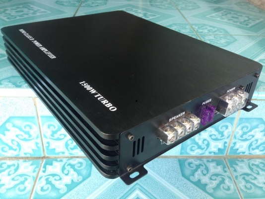 แอมป์คลาสดี1500w มือสองสภาพสวยเดิม ไม่เคยซ่อม ใช้งานปกติ เบสแน่น ไม่กินไฟ ขับ10"-12"หล่อว้อยไม่เกิน2.5"ได้ ขาย 1950 บาท สนใจ0892425454 อยู่สระบุรีส่งได้