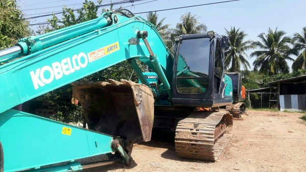 ขาย!! >>> Kobelco Sk200 Mark8 Yn12 Super <<< สอบถามเพิ่มเติม เบอร์โทร 098-7155789