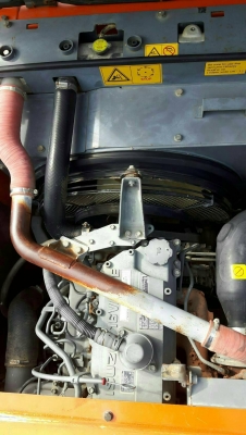 ขาย!! >>> Hitachi Zx200 รุ่น 3 <<< เบอร์ติดต่อ 098-7155789