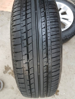 ขายล้อHONDA CITY 15 ยาง175/65/15 ปี 13 4 ล้อ