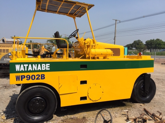 ขายด่วนรถบดล้อยาง9ล้อWATANABE WP902 พร้อมใช้งาน