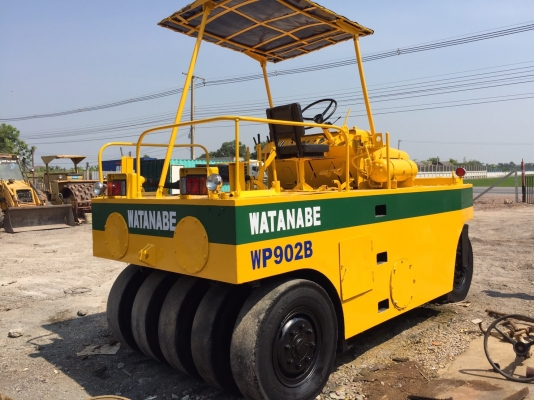 ขายด่วนรถบดล้อยาง9ล้อWATANABE WP902 พร้อมใช้งาน