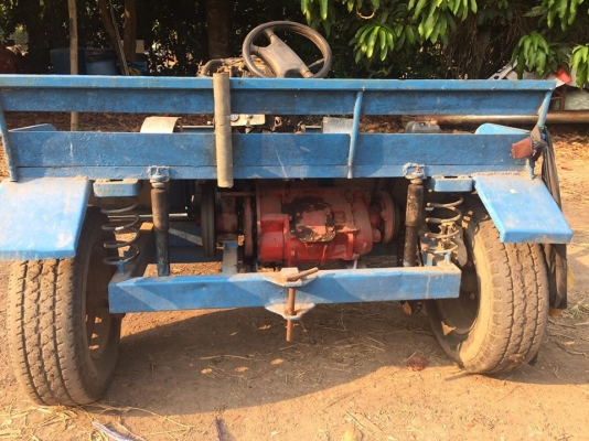 รถเกียร์ นั่งขับ พื้นเเสตนเลส