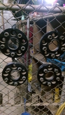 สเปเซอร์ เหล็ก 32 มิล 5 รู สภาพตามรูป พร้อมใช้งาน เหลือ 2 อัน