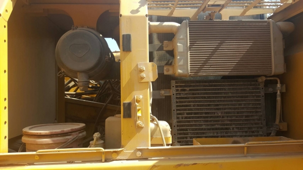 ขาย 1,550,000 KOMATSU pc 200-7 ทำง านน้อย 8,000 ชม.ไฟฟ้าครบ เครื่องดี ปั้มแรง เอวแน่น ช่วงล่างเต็ม อินวอยท์(รถอยู่ สุโขทัย) 090-772-3710 090-772-3708