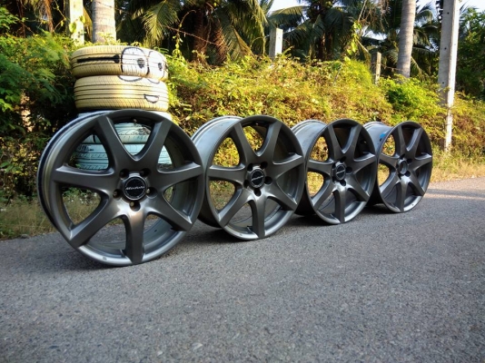ขายล้อแม็ก Honda Accord สีเทาดำ ขอบ18 4 วง ราคา 9,800 บาท (ลาย Modulo)
