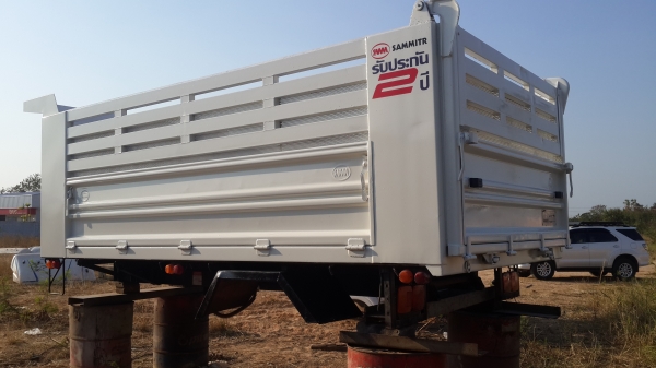 ขายถูกกระบะ ดั้มพ์สามมิตรแท้ แท้ยาว 4.05 M กว้าง 2.25 M คัชซี 82-85 สภาพสวย อุปรกรณ์ครบ ทุกชิ้น ตั้งได้เลยรถ ทุก ยี่ห้อ โทร 081-1841924