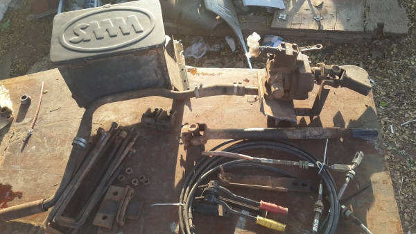 ขายถูกกระบะ ดั้มพ์สามมิตรแท้ แท้ยาว 4.05 M กว้าง 2.25 M คัชซี 82-85 สภาพสวย อุปรกรณ์ครบ ทุกชิ้น ตั้งได้เลยรถ ทุก ยี่ห้อ โทร 081-1841924