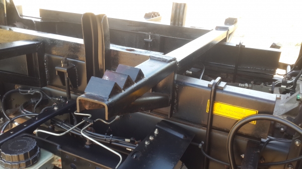 ขายถูกกระบะ ดั้มพ์สามมิตรแท้ แท้ยาว 4.05 M กว้าง 2.25 M คัชซี 82-85 สภาพสวย อุปรกรณ์ครบ ทุกชิ้น ตั้งได้เลยรถ ทุก ยี่ห้อ โทร 081-1841924