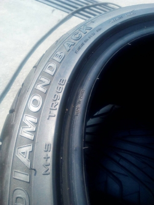 235/40R18 คู่หน้า ปี16 และ 265/35R18  คู่หลัง ปี14 ชุด 4 เส้น tel.081-427-3941