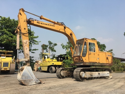 ขายแม็คโคร KOMATSU PC120-2 FROM JAPAN(อาร์มพิเศษ)  พร้อมใช้งาน นำเข้าจากต่างประเทศ ติดต่อ 063-9316985 ID LINE : 0639316985 ครับ