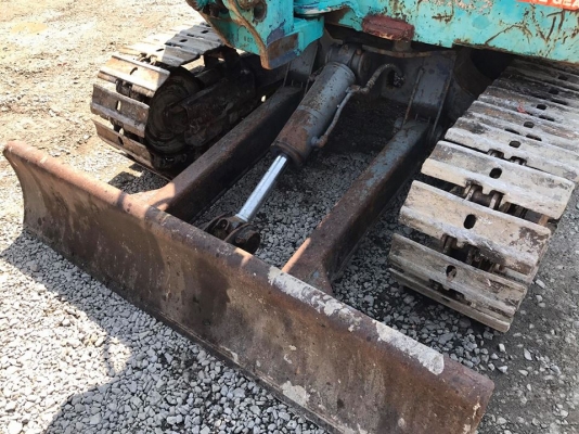 ขายรถแม็คโคร KUBOTA KH-026 นำเข้าจากญี่ปุ่นแท้ๆ 100\% ไม่เคยผ่านการใช้งานในไทย สภาพพร้อมใช้ สนใจติดต่อ 081-9485494