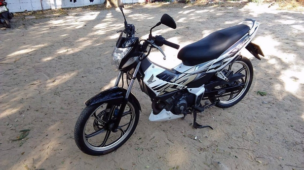 ขายฮอนด้า โซนิค สตาร์ทมือ