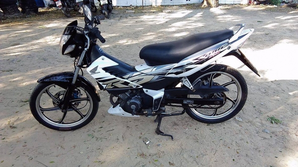 ขายฮอนด้า โซนิค สตาร์ทมือ