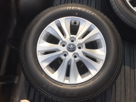 ล้อพร้อมยางป้ายแดง โตโยต้า รีโว่ ขอบ 16 รถพึ่งออกสดๆปี17 ล้อพร้อมยางป้ายแดง โตโยต้า รีโว่ ขอบ 16 รถพึ่งออกสดๆปี17