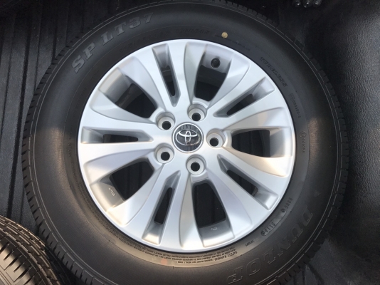 ล้อพร้อมยางป้ายแดง โตโยต้า รีโว่ ขอบ 16 รถพึ่งออกสดๆปี17 ล้อพร้อมยางป้ายแดง โตโยต้า รีโว่ ขอบ 16 รถพึ่งออกสดๆปี17