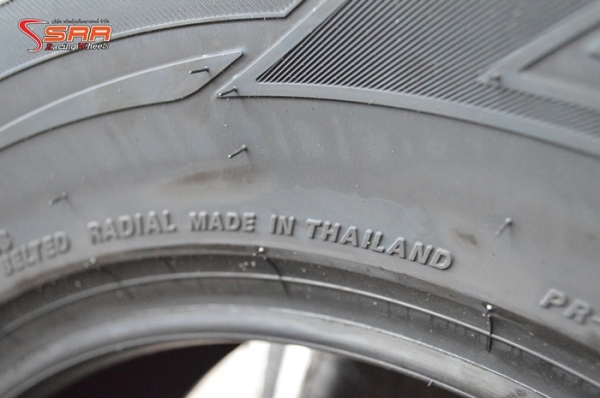 FALKEN TZ04 255/70R15 ปี17 เส้นละ 3,500 บาท