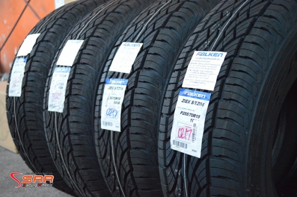 FALKEN TZ04 255/70R15 ปี17 เส้นละ 3,500 บาท