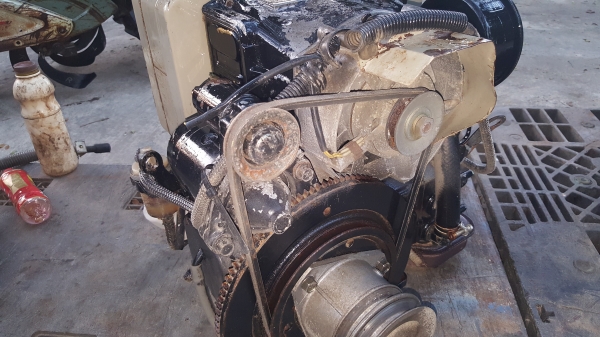 เครื่อง 2 สูบดีเชล 10 แรง