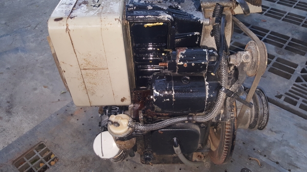 เครื่อง 2 สูบดีเชล 10 แรง