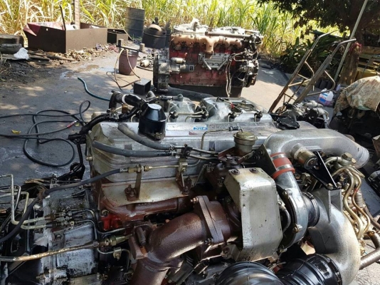 ขายเครื่อง HINO P11C 345 แรง (รถห้างบ้านเรา)