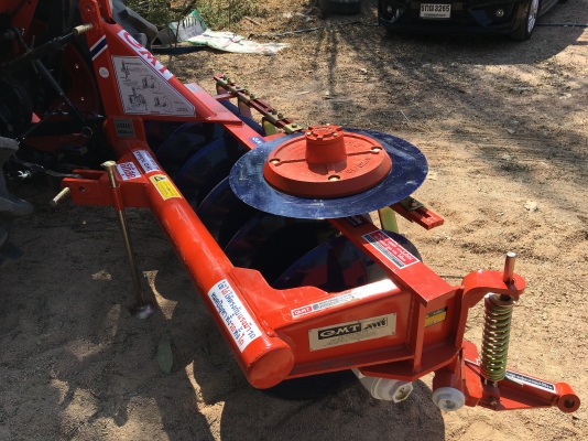 ขาย L4708 SP สภาพนางฟ้าเเน่นๆสีเดิมๆโรงงาน 100\%ใบมีดคานล่าง รถจดทะเบียนเดือน พ.ย ปี 57 ทำงาน 447 ชม