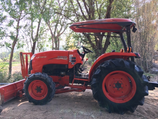 ขาย L4708 SP สภาพนางฟ้าเเน่นๆสีเดิมๆโรงงาน 100\%ใบมีดคานล่าง รถจดทะเบียนเดือน พ.ย ปี 57 ทำงาน 447 ชม