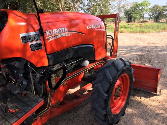 ขาย L4708 SP สภาพนางฟ้าเเน่นๆสีเดิมๆโรงงาน 100\%ใบมีดคานล่าง รถจดทะเบียนเดือน พ.ย ปี 57 ทำงาน 447 ชม