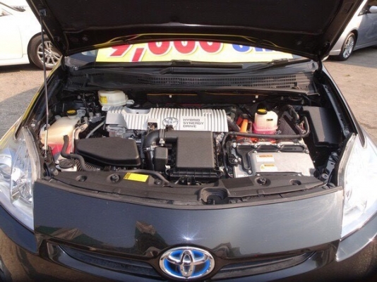 TOYOTA PRIUS 1.8 HYBRID เกียร์AT ปี2012 โทร 062-991-6649  ดาวออโต้เบสท์