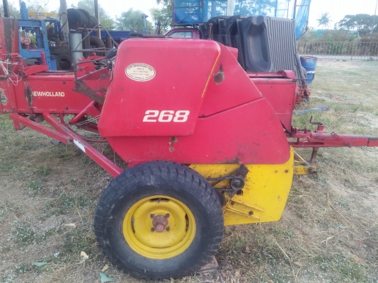 ขายเครื่องอัดฟาง  นิวฮอนแลนด์ 268