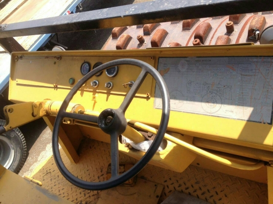 ขายรถบด Bomag 2เพลา1เปลื่อก เล่มทะเบียน สภาพพร้อมใช้ ติดคุณอ๊อฟพิจิตร086-737-9991 ขายรถบด Bomag 2เพลา1เปลื่อก เล่มทะเบียน สภาพพร้อมใช้ ติดคุณอ๊อฟพิจิตร086-737-9991