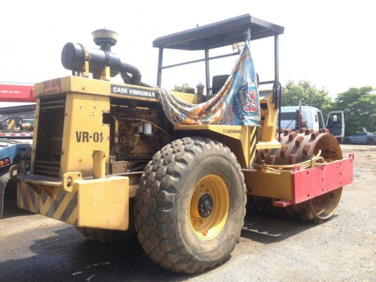 ขายรถบด Bomag 2เพลา1เปลื่อก เล่มทะเบียน สภาพพร้อมใช้ ติดคุณอ๊อฟพิจิตร086-737-9991