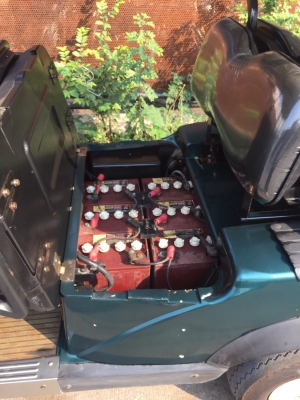 ขายรถกอล์ฟไฟฟ้า 6 ที่นั่ง ขายรถกอล์ฟไฟฟ้า 6 ที่นั่ง