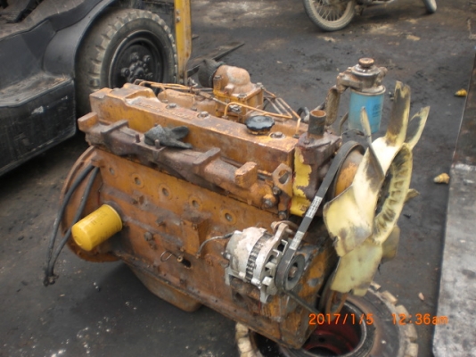 ขายเครื่องยนต์ komatsu 6d95