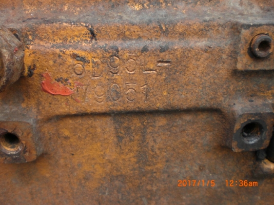 ขายเครื่องยนต์ komatsu 6d95