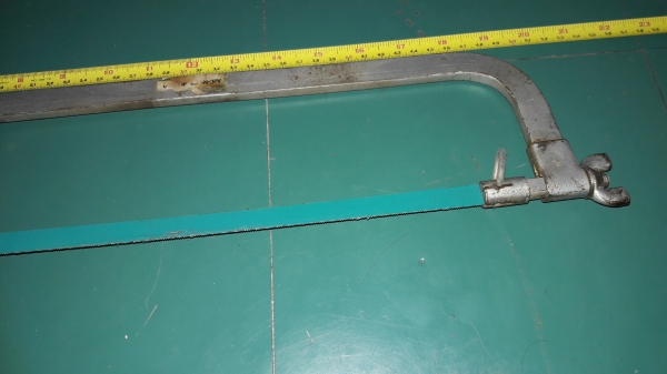 ขายเลื่อยเหล็กงานเก่าเยอรมันด้ามไม้รุ่นเก่าสวยมาจากตู้สินค้าเยอรมัน