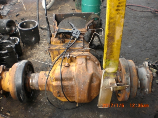 ขายเกียร์ธรรมดา komatsu fd35-4 มือสอง