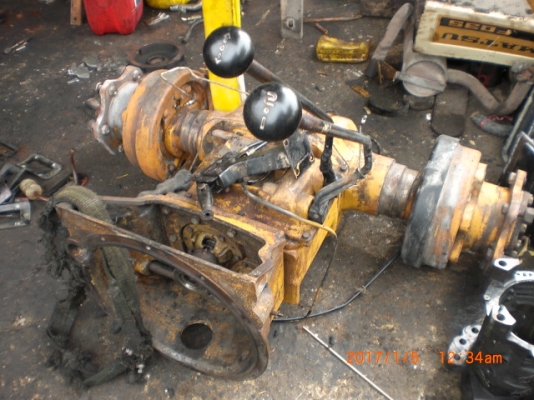 ขายเกียร์ธรรมดา komatsu fd35-4 มือสอง