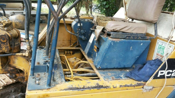 ขาย Komatsu Pc20-2 สภาพสวยพร้อมใช้ ต่อคุณอ๊อฟพิจิตร086-737-9991