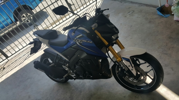ขาย YAMAHA M SLAZ 2016 สีน้ำเงิน สภาพใหม่เอี่ยม วิ่งมาแค่ 2,000 โล ขาย YAMAHA M SLAZ 2016 สีน้ำเงิน สภาพใหม่เอี่ยม วิ่งมาแค่ 2,000 โล