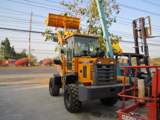 ขายรถตักล้อยาง เอวอ่อน LEICESTER