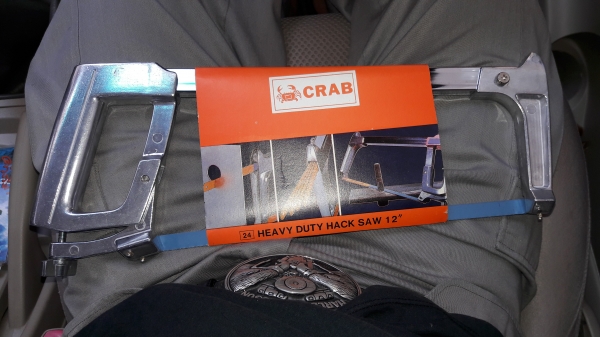 ขายเลื่อยเหล็กตราปู ปรับองศาตัดได้3ระดับ ทำจากอลูมิเนียมหนาทั้งตัวCRAB MADE IN TAIWAN.